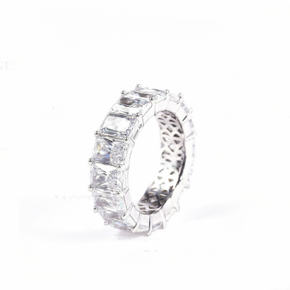 Thea Ring | Sterling Silver
