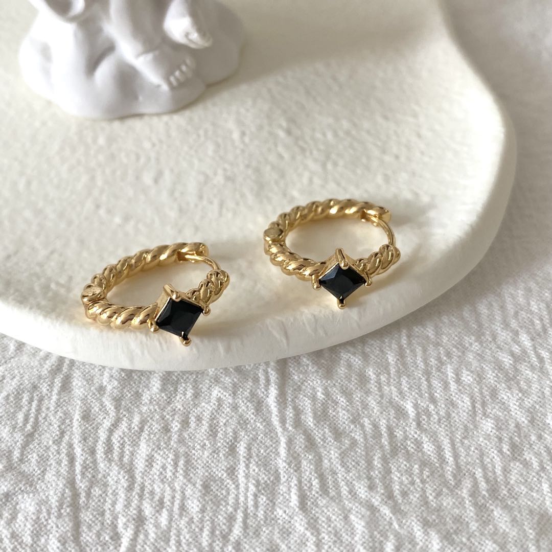 Blythe Earrings | 18k Gold Plated